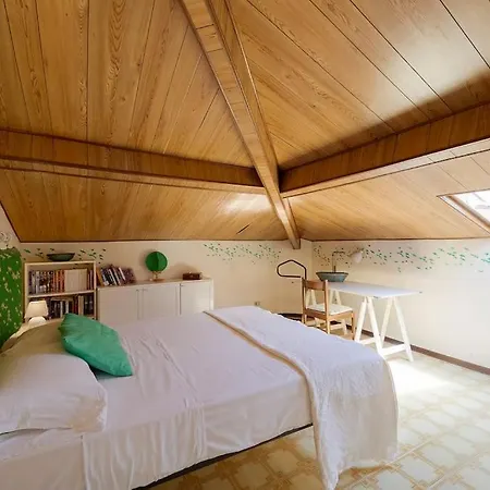 Seaview Apartment *