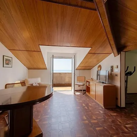 Apartment Seaview